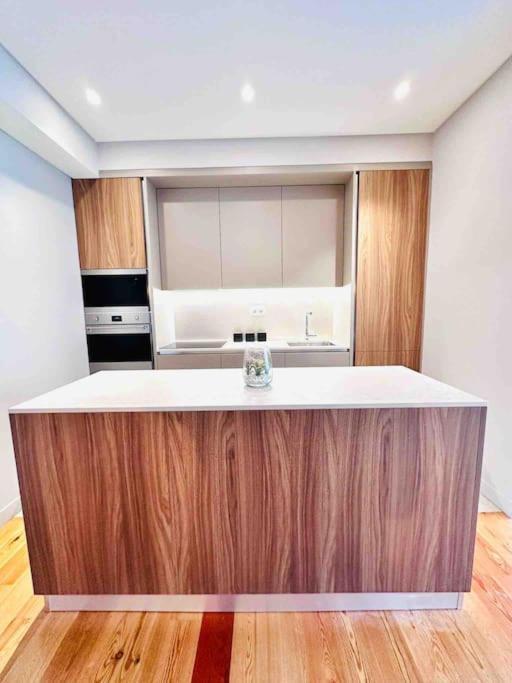 Lisbon Marques De Pombal Top Flat Great Locations City Center B Экстерьер фото