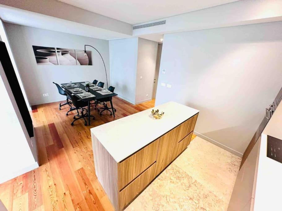 Lisbon Marques De Pombal Top Flat Great Locations City Center B Экстерьер фото